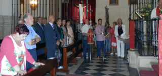 Guarinos asiste en Jadraque a la procesión que da comienzo a las Fiestas del Cristo