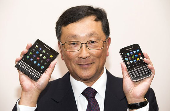 Blackberry estrena Passport