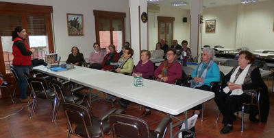 Los mayores de Jadraque han participado en las charlas de Cruz Roja para la promoción del envejecimiento saludable