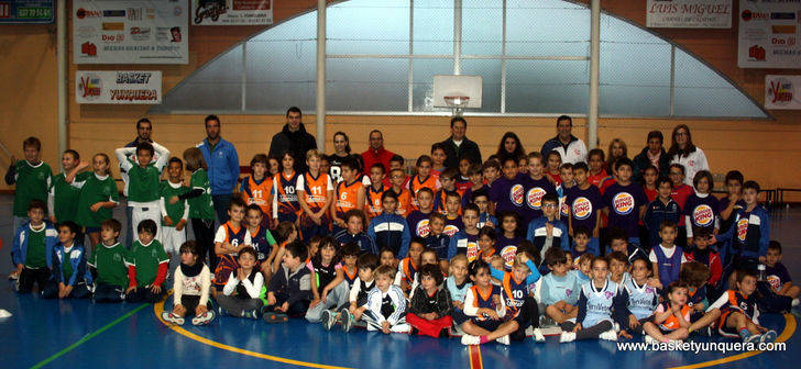 Espectacular inicio de la III Liga de Baloncesto Benjamín y Prebenjamín 'Dama de la Campiña