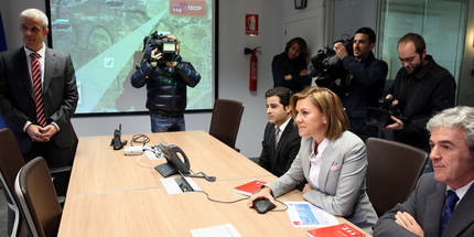 Cospedal ha visitado las instalaciones del Centro del 112 de Castilla-La Mancha. (Foto: Gobierno regional)