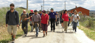 La Toba celebró la VI Marcha de la Jara en flor