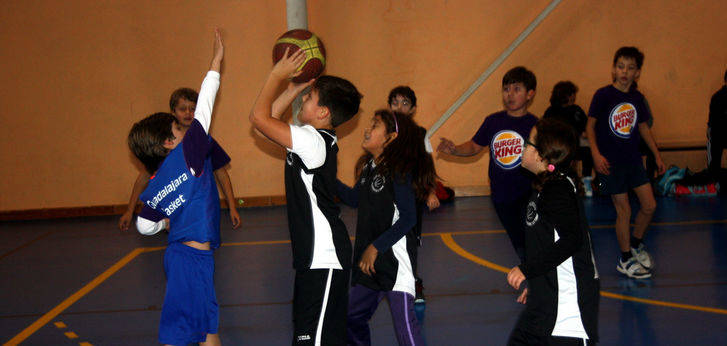 Celebrada la 3ª Jornada de la Liga Benjamín y Prebenjamín de Baloncesto 'Dama de la Campiña