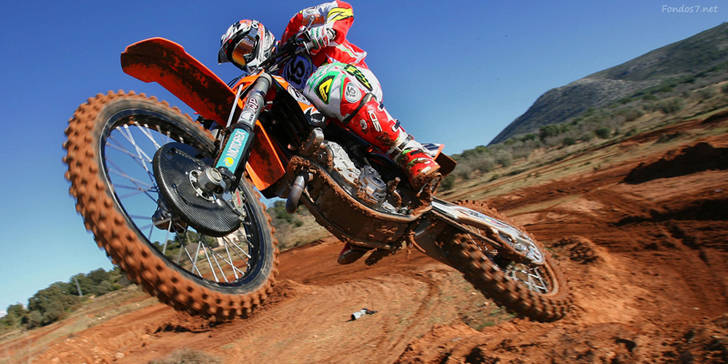 Motocross de muchos kilates en Yunquera con la MX Cahallenge Yamaha -Yamalube