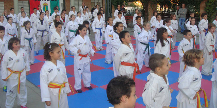 La VI Gala del Deporte de Cabanillas triplica el número de medallas ante el derroche de éxitos de los deportistas