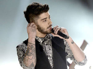 Separan a Zayn Malik de Perrie Edwards en su gira