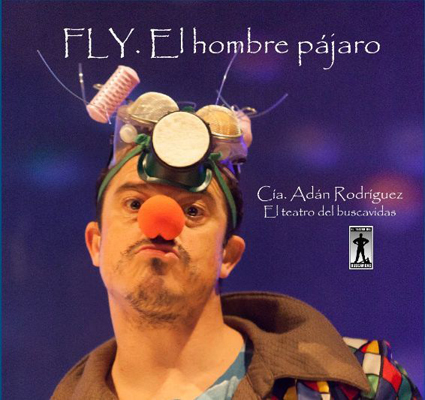 Este domingo, Fly, el hombre pájaro en el Teatro Moderno‏