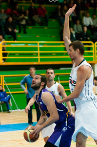 El CEBA está a una victoria de asegurarse el factor cancha en los play off