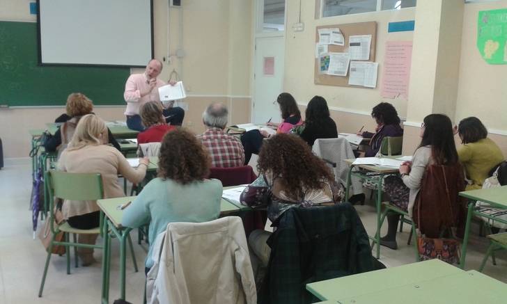 Docentes de toda la provincia participan en un curso formativo sobre exámenes de Cambridge