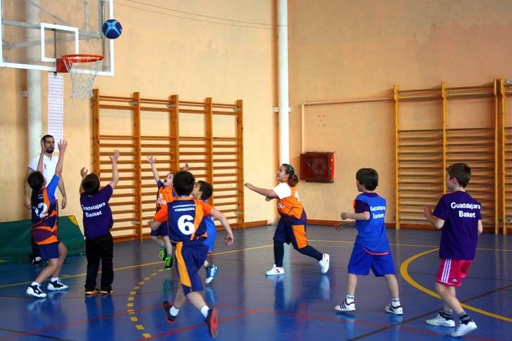 Intensa jornada de la Liga Benjamín y Prebenjamín Dama de la Campiña en Yunquera