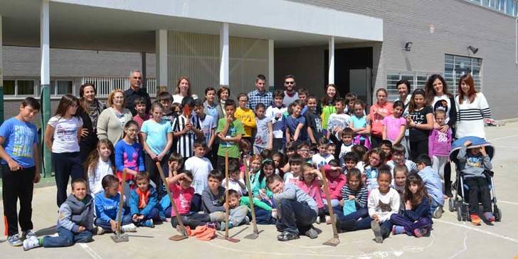 Quer celebra el Día del Arbol Infantil