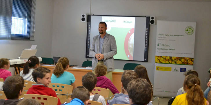 El proyecto “Quer, centro emprendedor” trata de impulsar el talento emprendedor desde la escuela