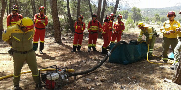 Un total de 244 medios y 2.600 personas conforman el dispositivo de lucha contra incendios de este verano