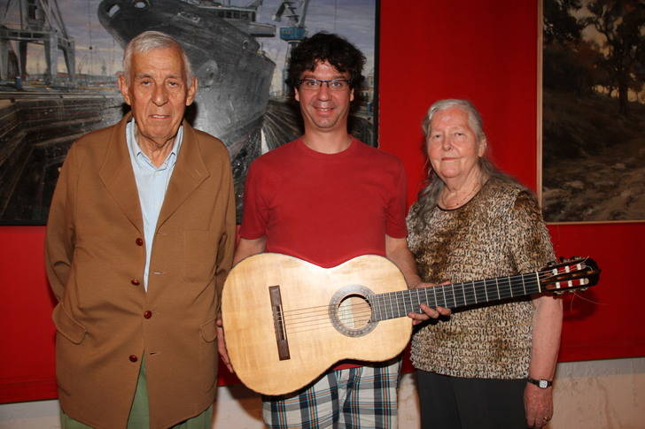 Javier Villaverde llenó San Roque con un recital que interpretó con una 'Romanillos'