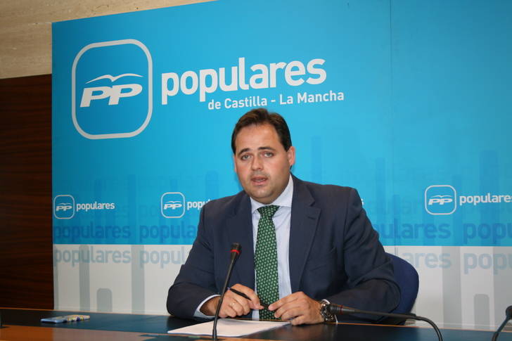 Núñez destaca el trabajo de Cospedal junto a los ciudadanos para que Castilla-La Mancha crezca y cree empleo y pide a Page que no lo eche por tierra