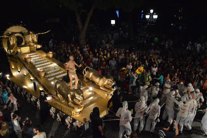 La carroza ganadora del Desfile de este año, en una imagen de Álvaro Díaz Villamil