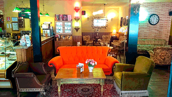 La famosa cafetería de la serie americana Friends se instala en Toledo