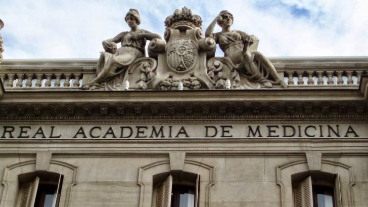 Las Reales Academias se unen por la Educación