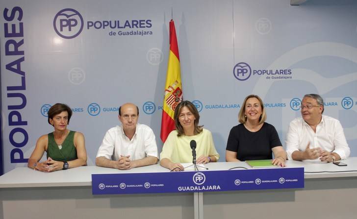 Ana Guarinos: “Es la hora de la responsabilidad y del sentido común para que gobierne la moderación en España”