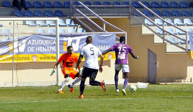 El Dépor se impone en la batalla del Pedro Escartín