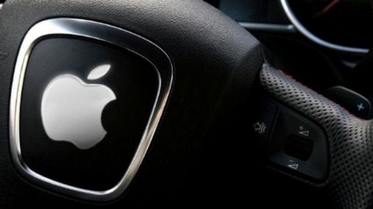 Apple negocia con el fabricante de coches McLaren