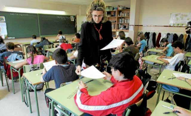 Publican la adjudicación de plazas de profesores interinos para el curso 2017-18 en Castilla-La Mancha