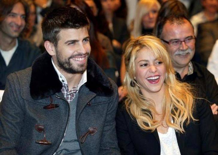 Piqué y Shakira desmienten su separación en las redes