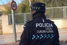 La Policía Local de Guadalajara incrementará los controles de alcoholemia y de cumplimiento de la Ordenanza de Convivencia