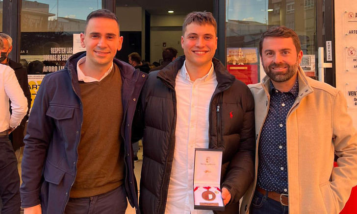 El nadador cabanillero Fernando Alburquerque, medalla al mérito deportivo de Castilla-La Mancha