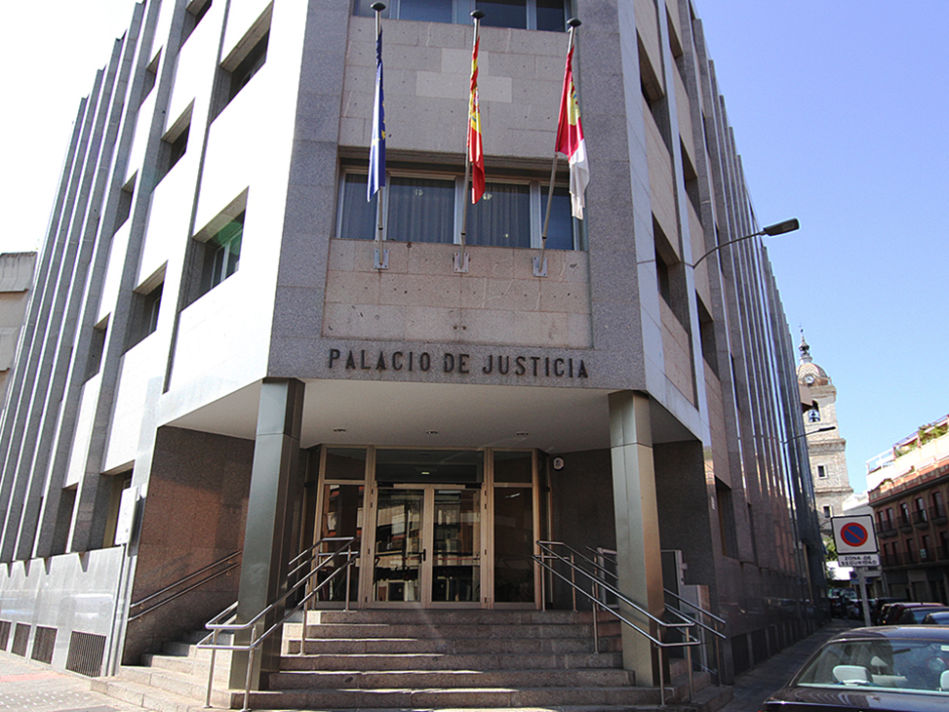 Condenan a 81 años de cárcel al padre que agredió sexualmente a sus hijas en Ciudad Real 