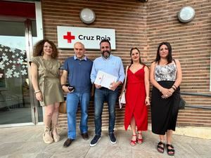 El Ayuntamiento se reúne con Cruz Roja para definir la instalación del servicio municipal de enfermería en los colegios de Azuqueca