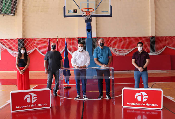 El Ayuntamiento y Baloncesto Azudense firman un convenio de colaboración