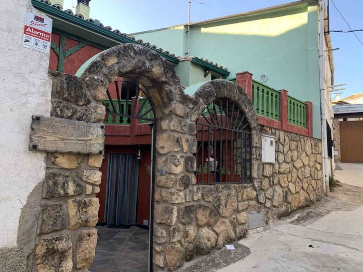 Casa Rural El Callejón, el sueño de Janusz en Albalate