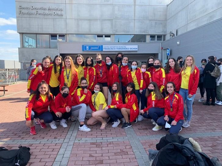 El Club Arriacense de Natación consigue cuatro medallas en Natación Artística