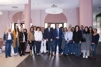 AFAMMER y el Balneario de Trillo presentan el proyecto ‘Conectad@s’ para combatir la Soledad No Deseada y fomentar el empleo femenino en áreas rurales