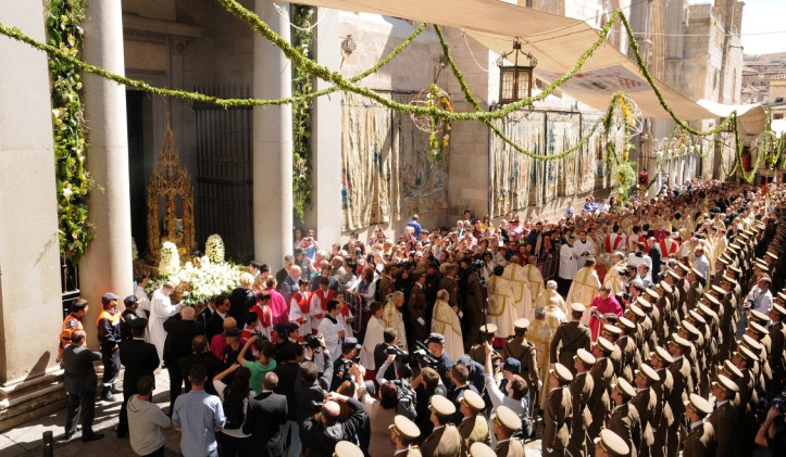 Margarita Robles asiste a la Procesión del Corpus en Toledo este jueves