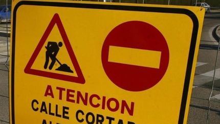 La reparación de pozos de alcantarillado en la calle Bolarque de Guadalajara provocará el corte de un carril