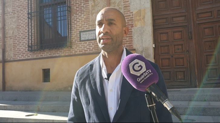 El PP denuncia que "el alcalde Alberto Rojo sale huyendo y no comparece en la Comisión de Transparencia sobre la suspensión de la Feria Taurina"