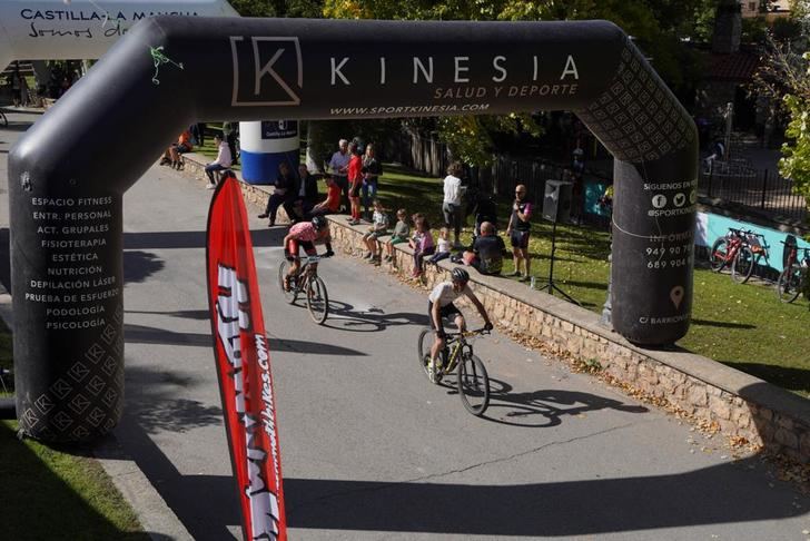 Javier Écija y la cifontina Beatriz Martínez se imponen en II Cifonrace