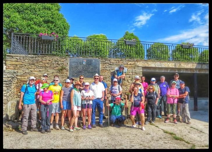 Más de treinta senderistas conocieron los paisajes y el patrimonio natural y minero de los caminos entre Villares de Jadraque e Hiendelaencina 