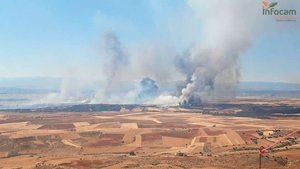 El incendio de El Casar arrasa casi 1.000 hect&#225;reas, baja a nivel 1 y todav&#237;a siguen trabajando 30 efectivos para su extinci&#243;n