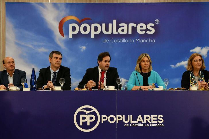 Paco Nuñez dice en Guadalajara que "el voto oculto de derechas irá al Partido Popular"