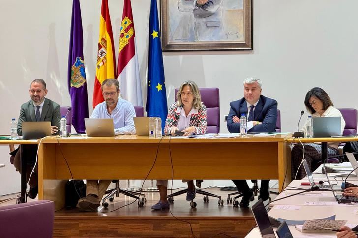 El Ayuntamiento de Guadalajara distingue con la Corbata de Bandera de la Ciudad al Parque y Centro de Mantenimiento de Material de Ingenieros (PCMMI)