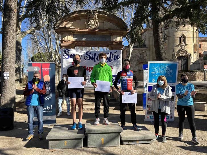 Los locales Alfonso Garijo y Andrea Jiménez vencen en la XI Edición de la San Silvestre seguntina