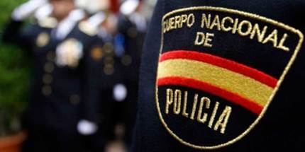 Detenidos dos hombres y una mujer por robar perfumes valorados en 1.200 euros en una tienda de Guadalajara