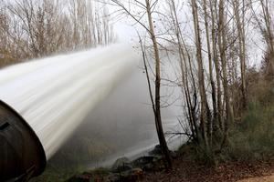 Cogolludo pide una mayor regulación del agua de los pantanos para no desperdiciar este bien tan preciado