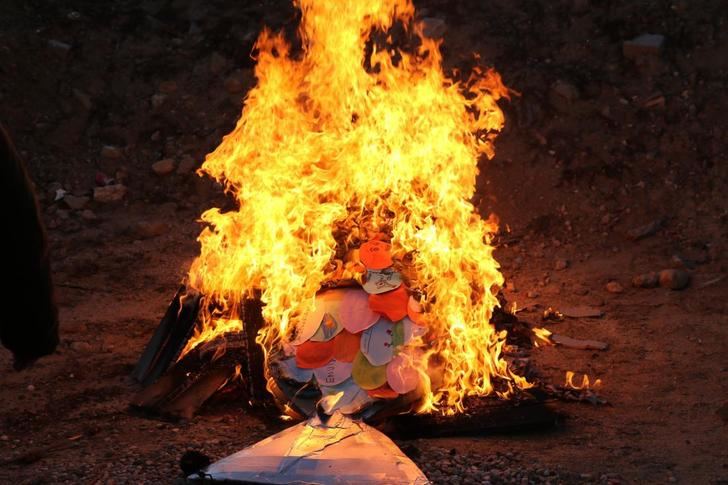 Este lunes y martes, talleres de carnaval “Nos preparamos para ir de entierro” en la Biblioteca de Quer