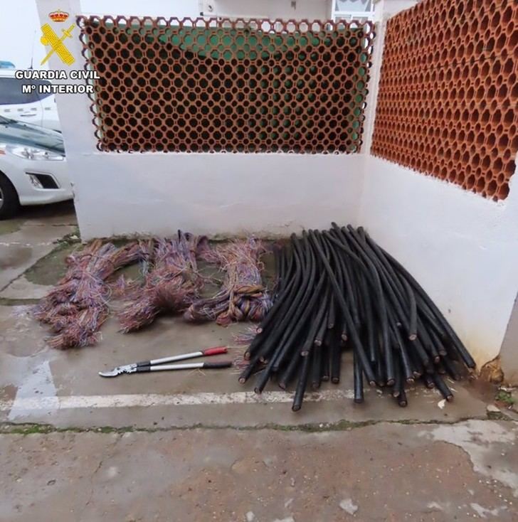 Catorce detenidos por robos continuados de cable de cobre en la comarca de Puertollano