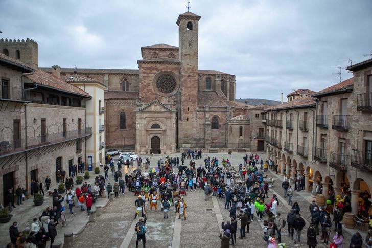 'Las botargas' seguntinas y una 'Trampa para ratones', mejores disfraces de Carnaval 2022