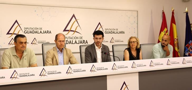 Tarifazos, la compra fallida de la bodega de Mondéjar y continuas inversiones a dedo en pueblos del PSOE: marcas de la gestión de Vega en la Diputación de Guadalajara